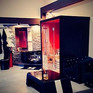 Loft 47 Spa